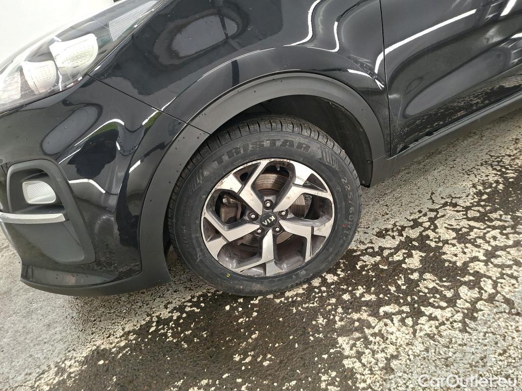  KIA  Sportage KIA  / 2018 / 5P / SUV 1.6 CRDI 136 MHEV DCT7 Active 2WD #10