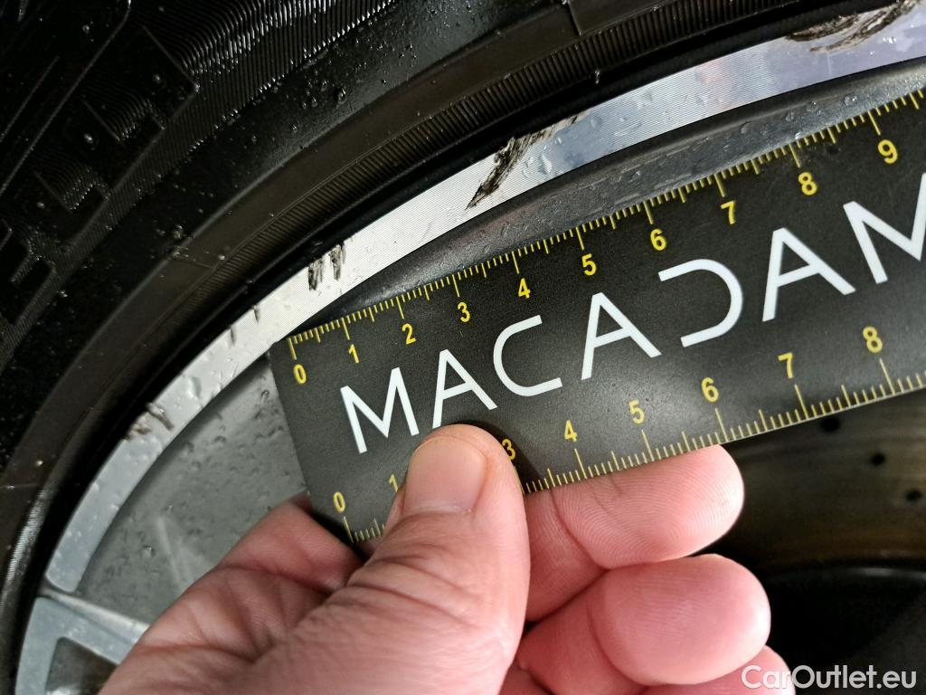  Mercedes  CLA-Klasse MERCEDES-BENZ CLA Coupe / 2019 / 4P / Coupé CLA 200 d AMG Line BA8 #7