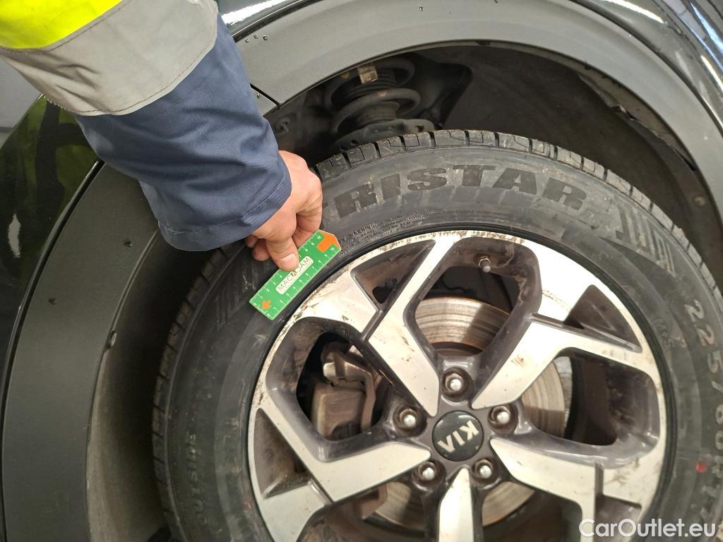  KIA  Sportage KIA  / 2018 / 5P / SUV 1.6 CRDI 136 MHEV DCT7 Active 2WD #11