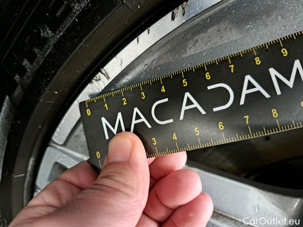  Mercedes  CLA-Klasse MERCEDES-BENZ CLA Coupe / 2019 / 4P / Coupé CLA 200 d AMG Line BA8 #8