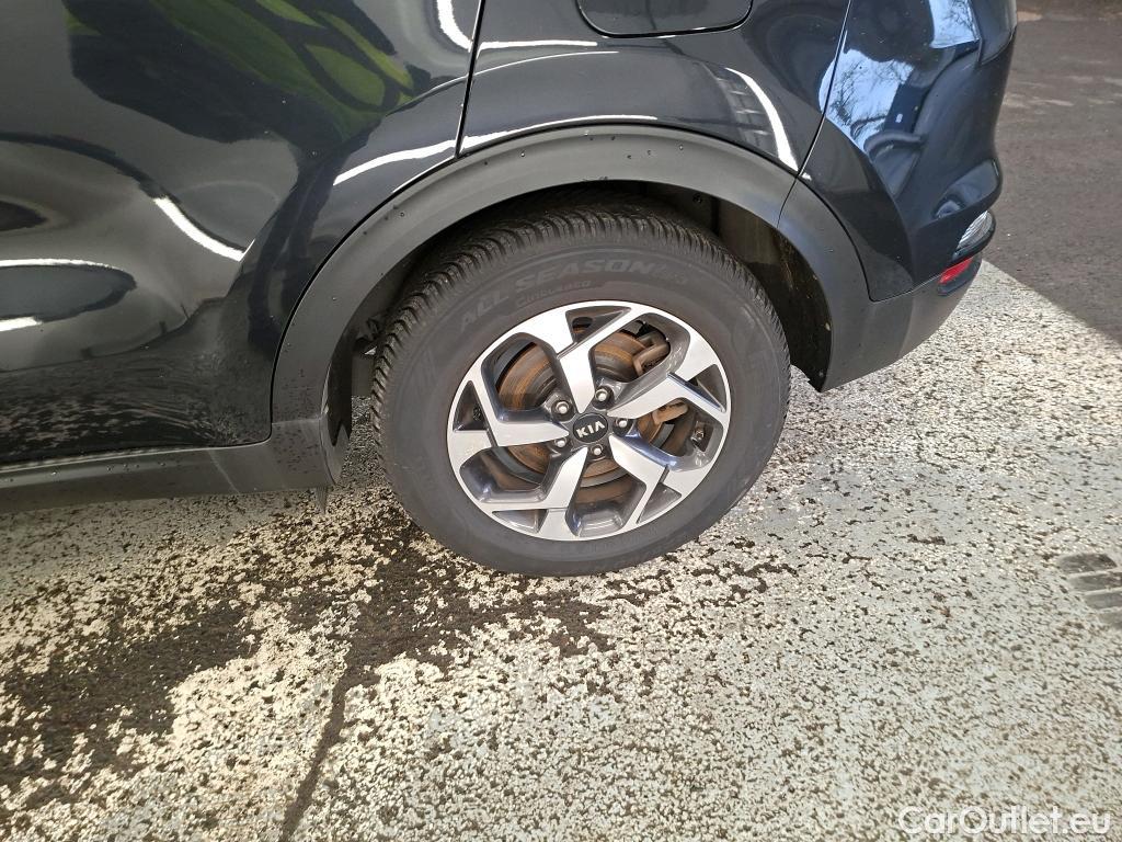  KIA  Sportage KIA  / 2018 / 5P / SUV 1.6 CRDI 136 MHEV DCT7 Active 2WD #17