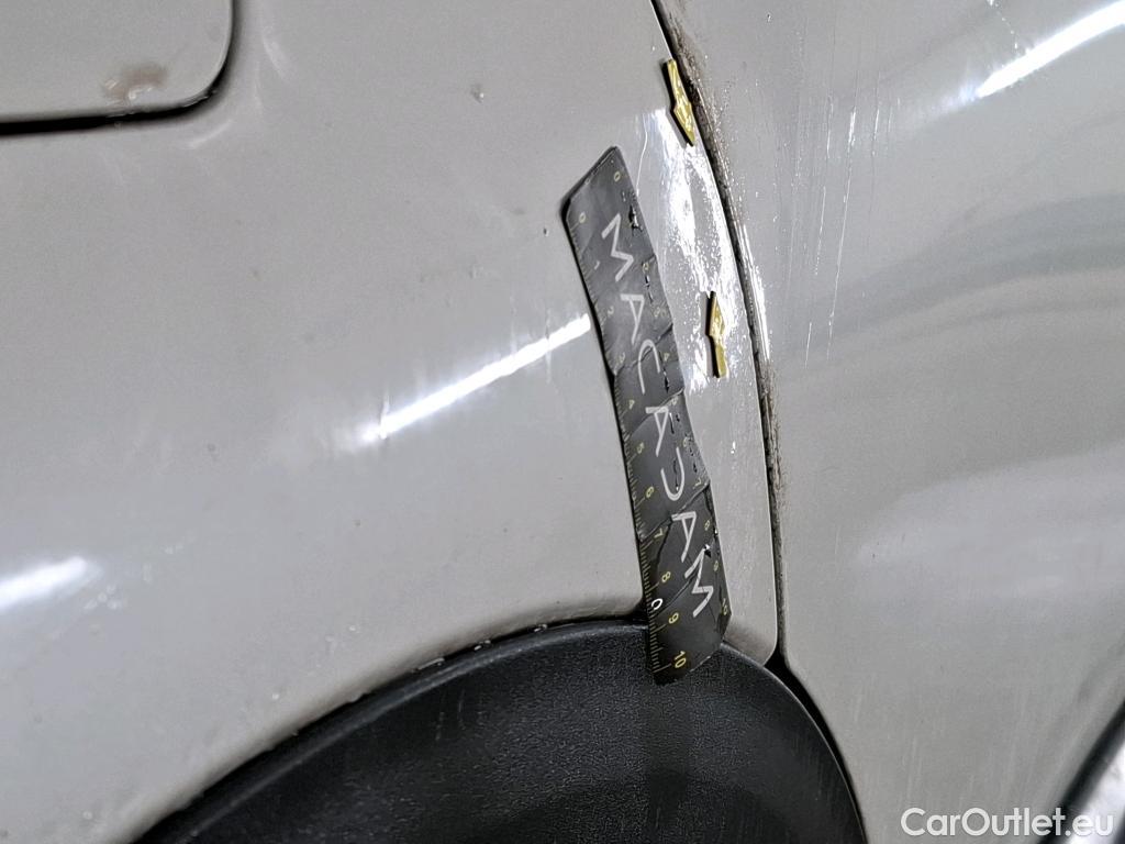  Peugeot  3008  Allure Pack 1.5 HDi 130CV BVA8 E6d #19