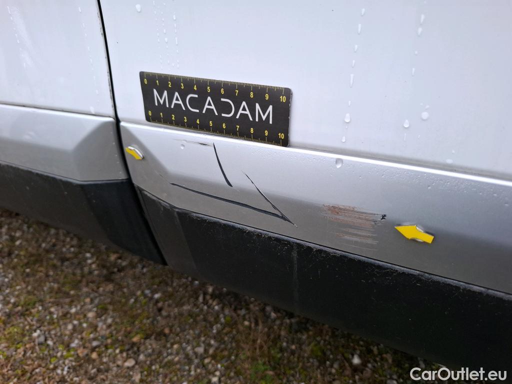  Peugeot  2008  Allure Pack 1.5 HDi 130CV BVA8 E6d #11