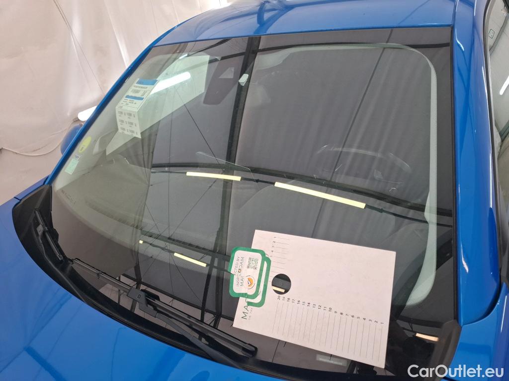  Peugeot  2008  Active Business 1.5 HDi 130CV BVA8 E6d #19