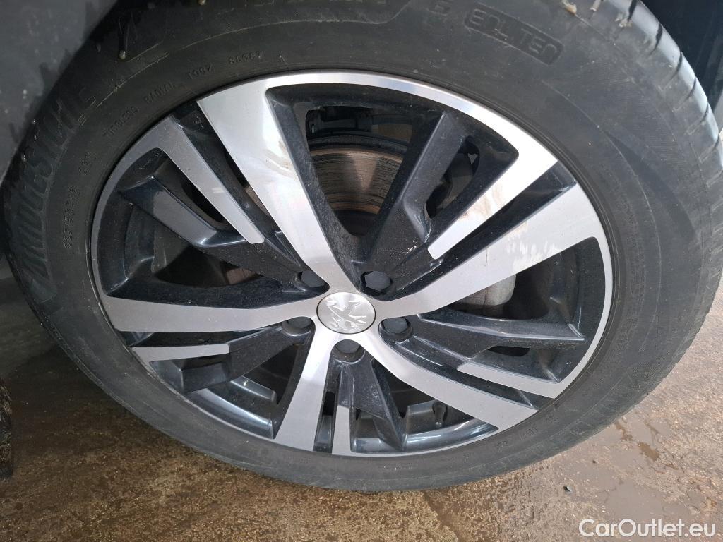  Peugeot  3008  Allure Business 1.5 HDi 130CV BVA8 E6d #4