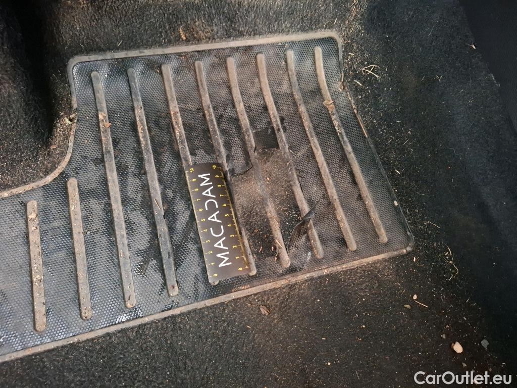  Peugeot  2008  Active Business 1.5 HDi 130CV BVA8 E6d #2