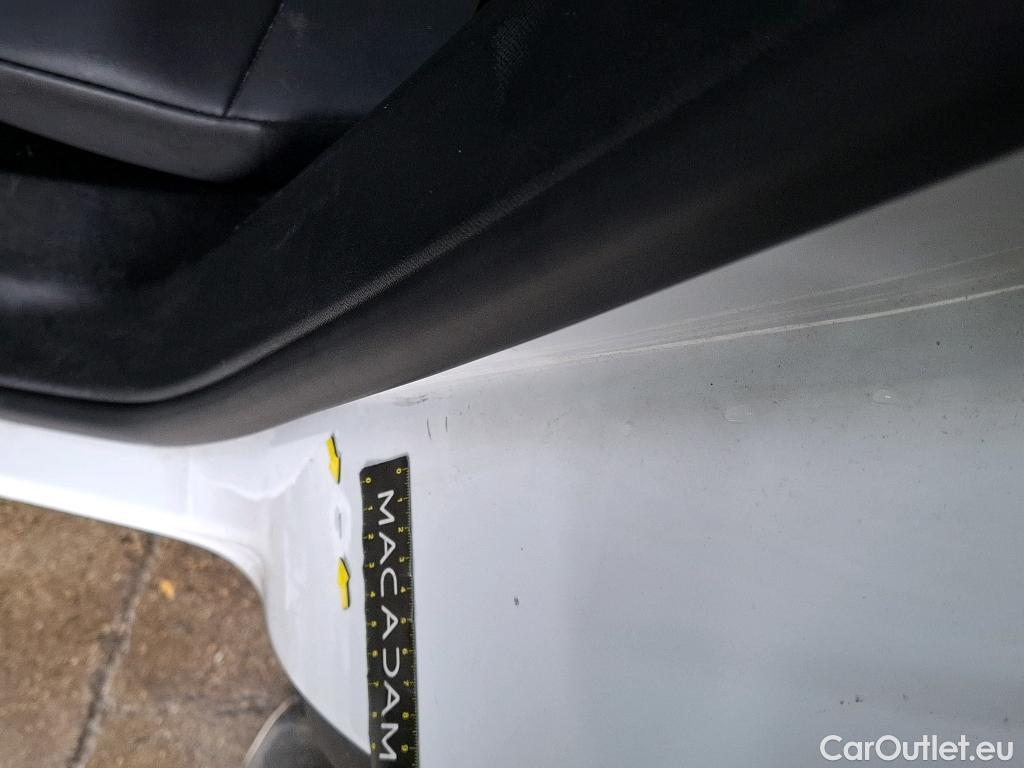  Peugeot  3008  Allure Pack 1.5 HDi 130CV BVA8 E6d #13