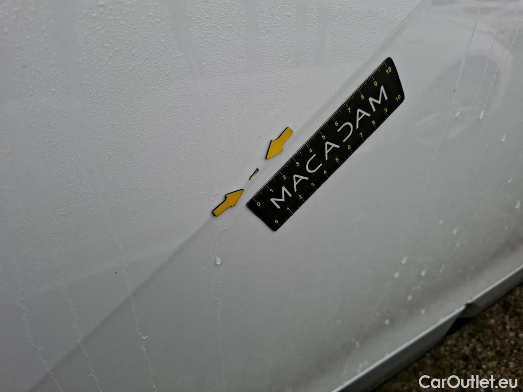  Peugeot  2008  Allure Pack 1.5 HDi 130CV BVA8 E6d #25