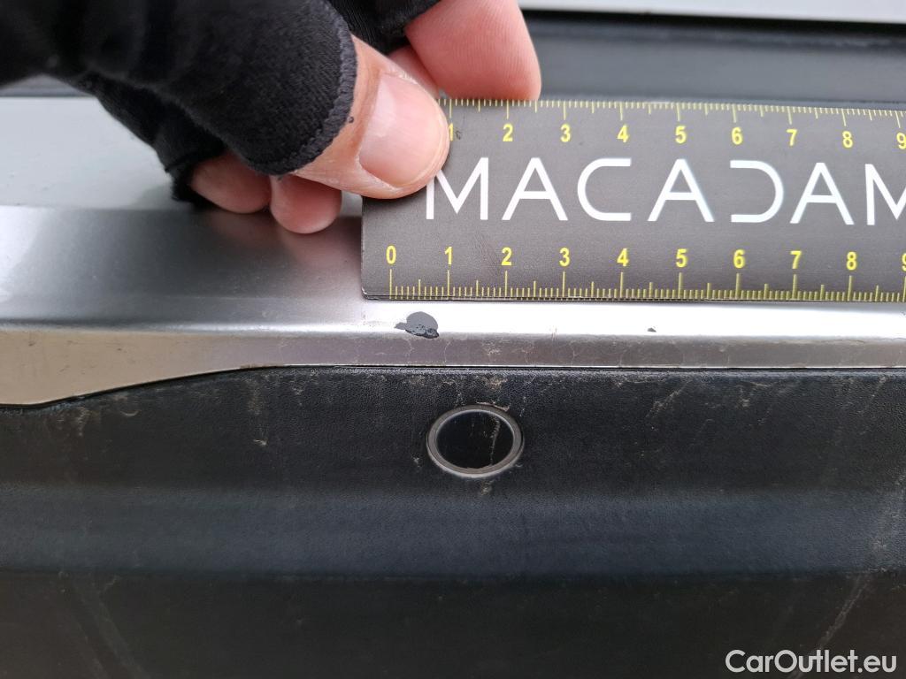  Peugeot  2008  Allure Pack 1.5 HDi 130CV BVA8 E6d #33