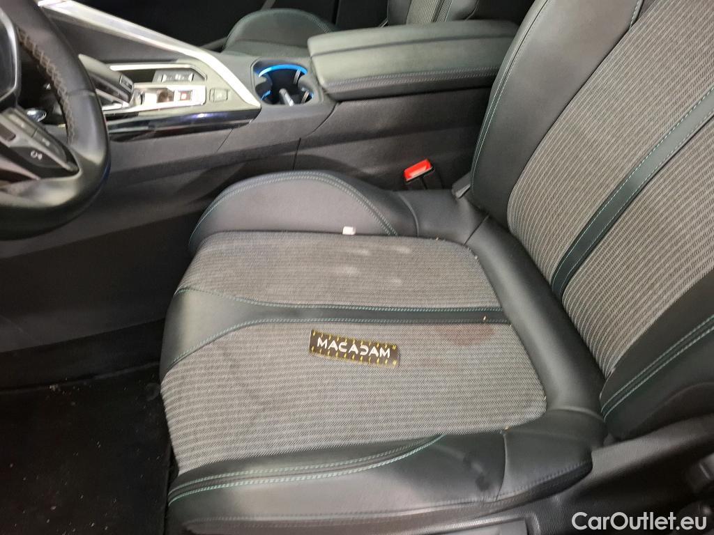  Peugeot  3008  Allure Pack 1.5 HDi 130CV BVA8 E6d #1