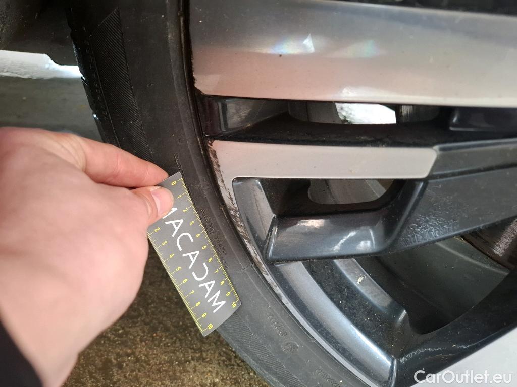  Peugeot  3008  Allure Business 1.5 HDi 130CV BVA8 E6d #7