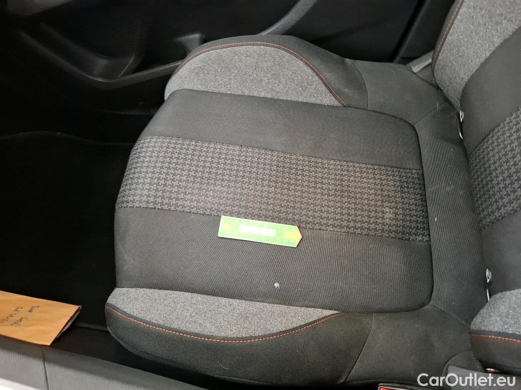  Peugeot  3008  Active Pack 1.5 HDi 130CV BVA8 E6d #12