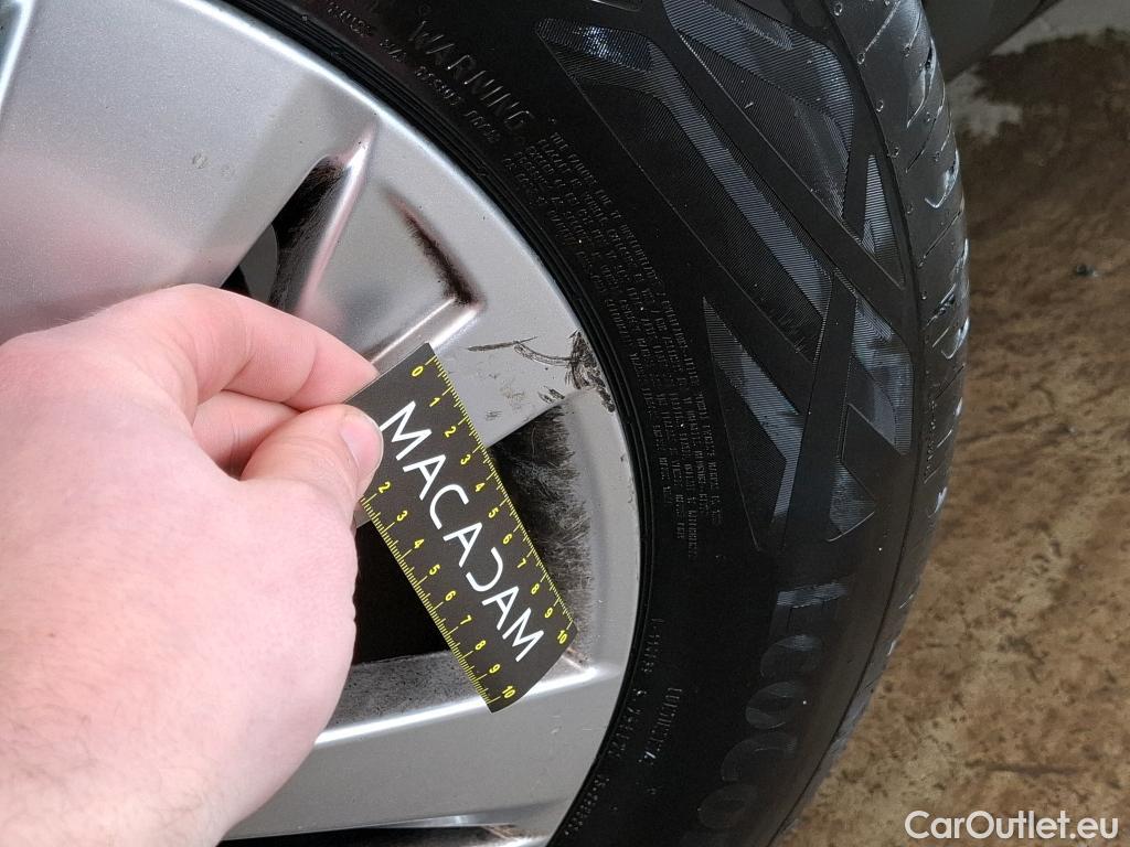  Peugeot  3008  Active Business 1.5 HDi 130CV BVA8 E6d #19