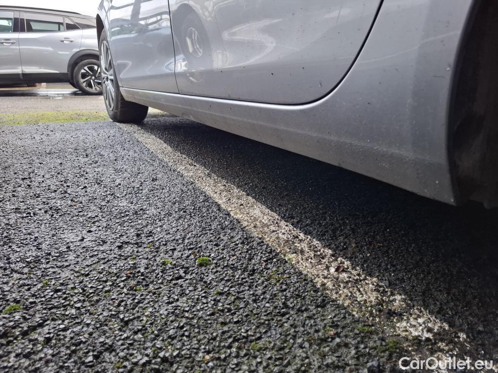  Peugeot  308  SW Allure 1.2 PureTech 130CV BVA8 E6d #37