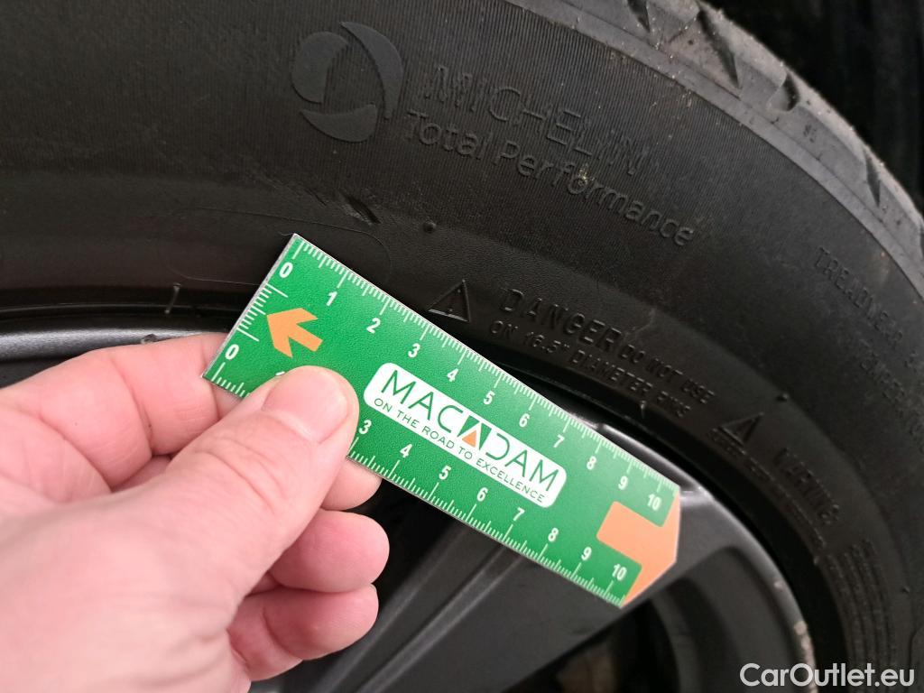  Peugeot  308  Active Pack 1.5 HDi 130CV BVA8 E6d #35