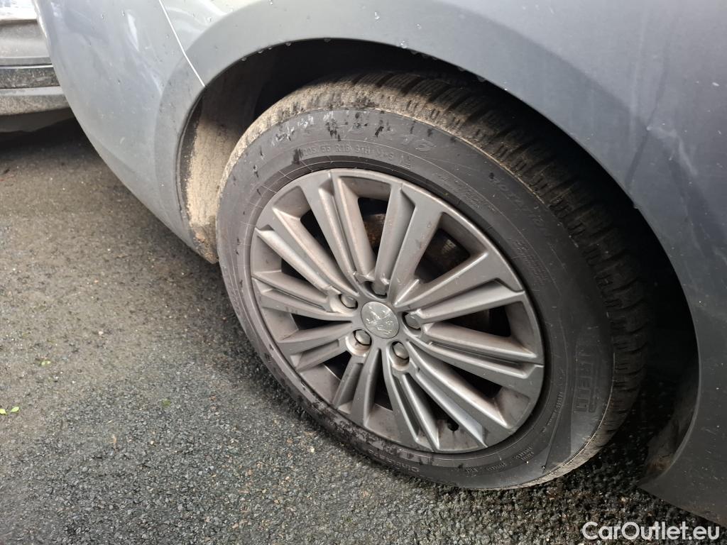  Peugeot  308  SW Allure 1.2 PureTech 130CV BVA8 E6d #33