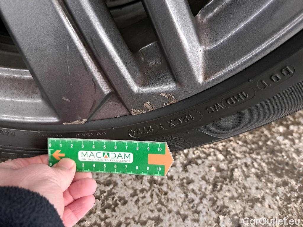  Peugeot  308  Active Pack 1.5 HDi 130CV BVA8 E6d #39