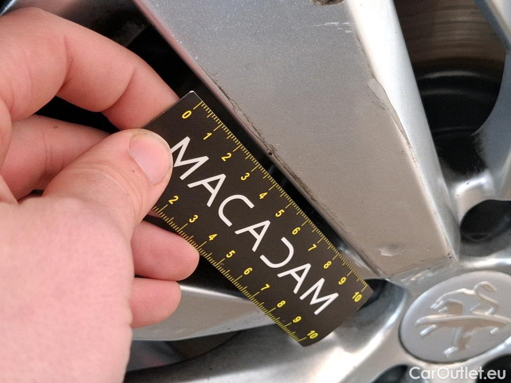  Peugeot  3008  Active Business 1.5 HDi 130CV BVA8 E6d #32