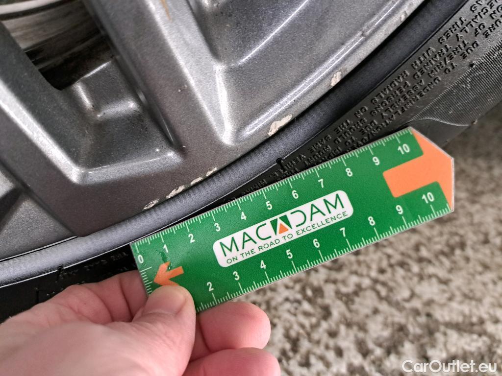  Peugeot  308  Active Pack 1.5 HDi 130CV BVA8 E6d #43