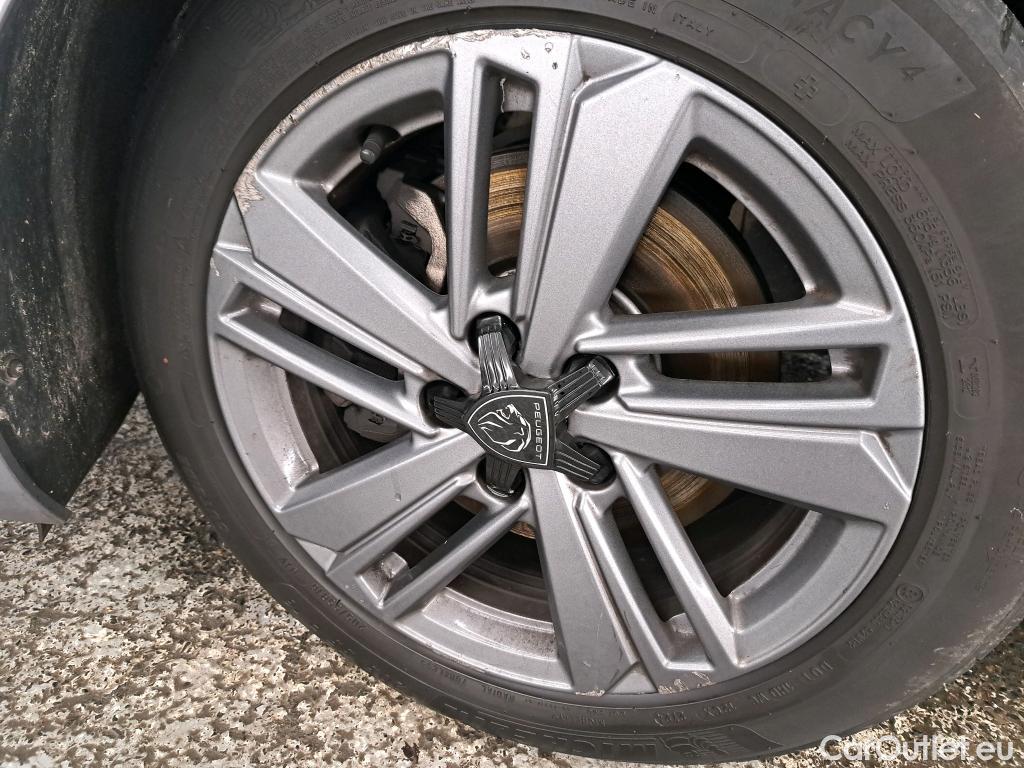  Peugeot  308  Active Pack 1.5 HDi 130CV BVA8 E6d #37