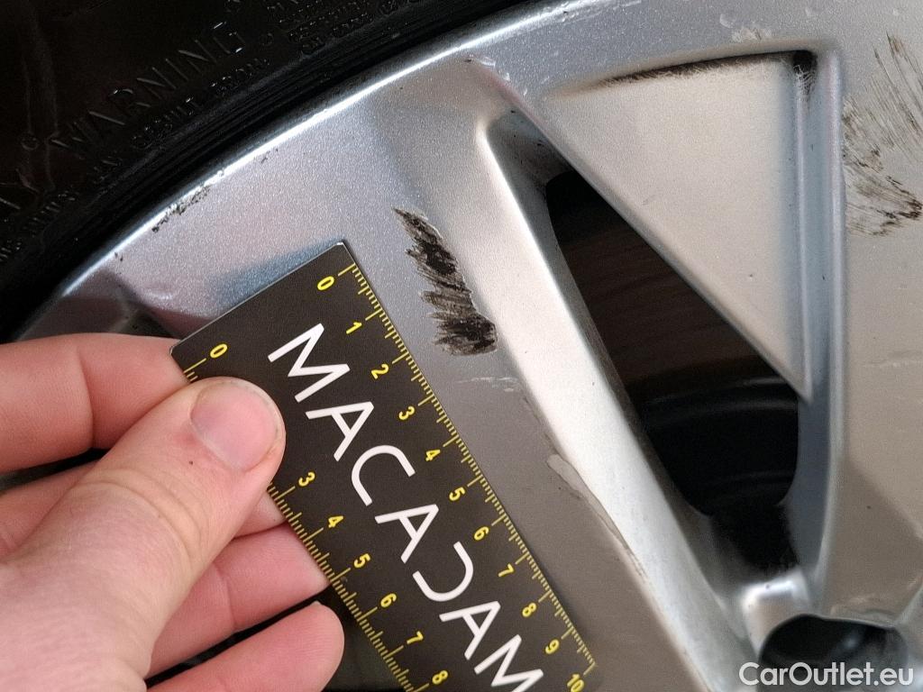  Peugeot  3008  Active Business 1.5 HDi 130CV BVA8 E6d #29