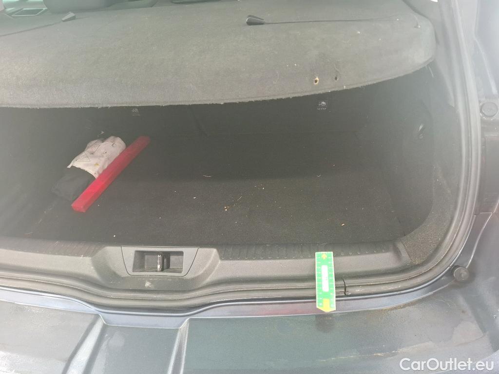  Renault  Megane  IV Berline 5pt. Limited 1.5 dCi 115CV BVM6 E6d #25