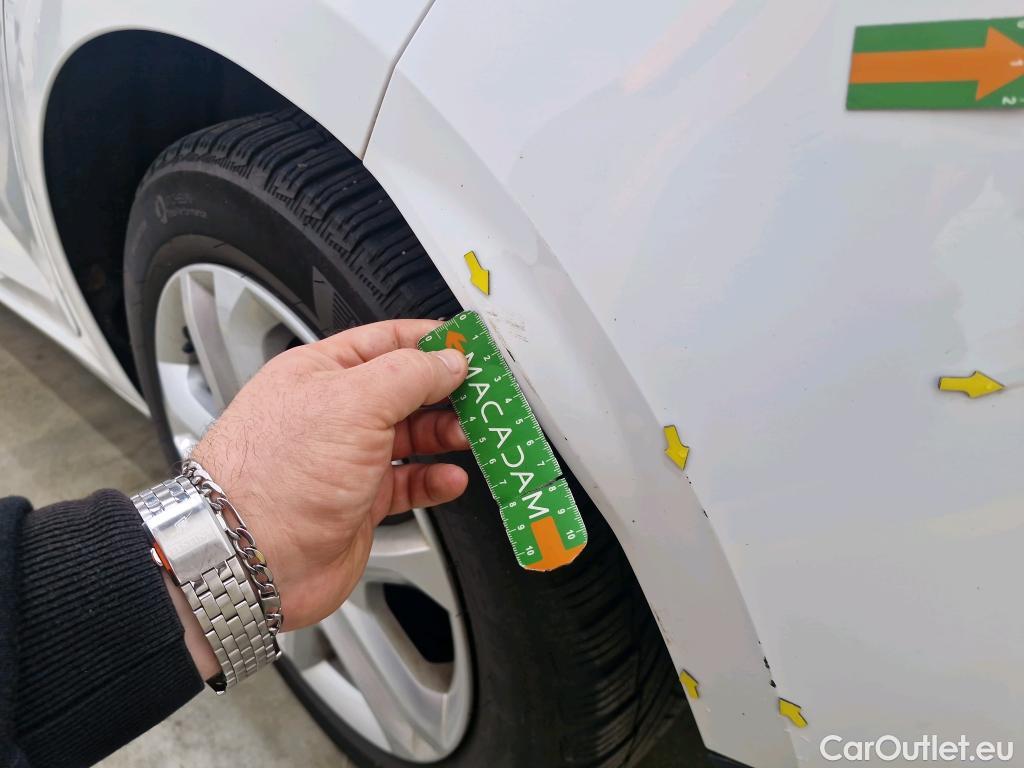  Renault  Megane  IV Berline 5pt. Business 1.5 dCi 115CV BVA7 E6dT #13