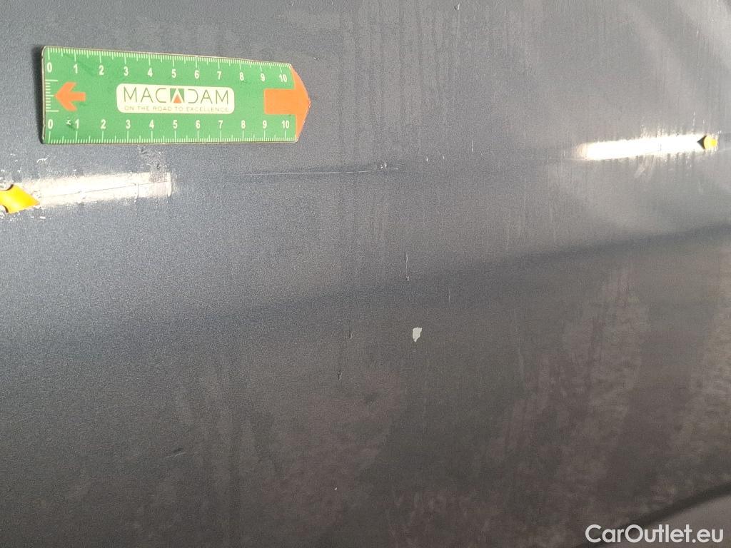  Renault  Megane  IV Berline 5pt. Limited 1.5 dCi 115CV BVM6 E6d #22