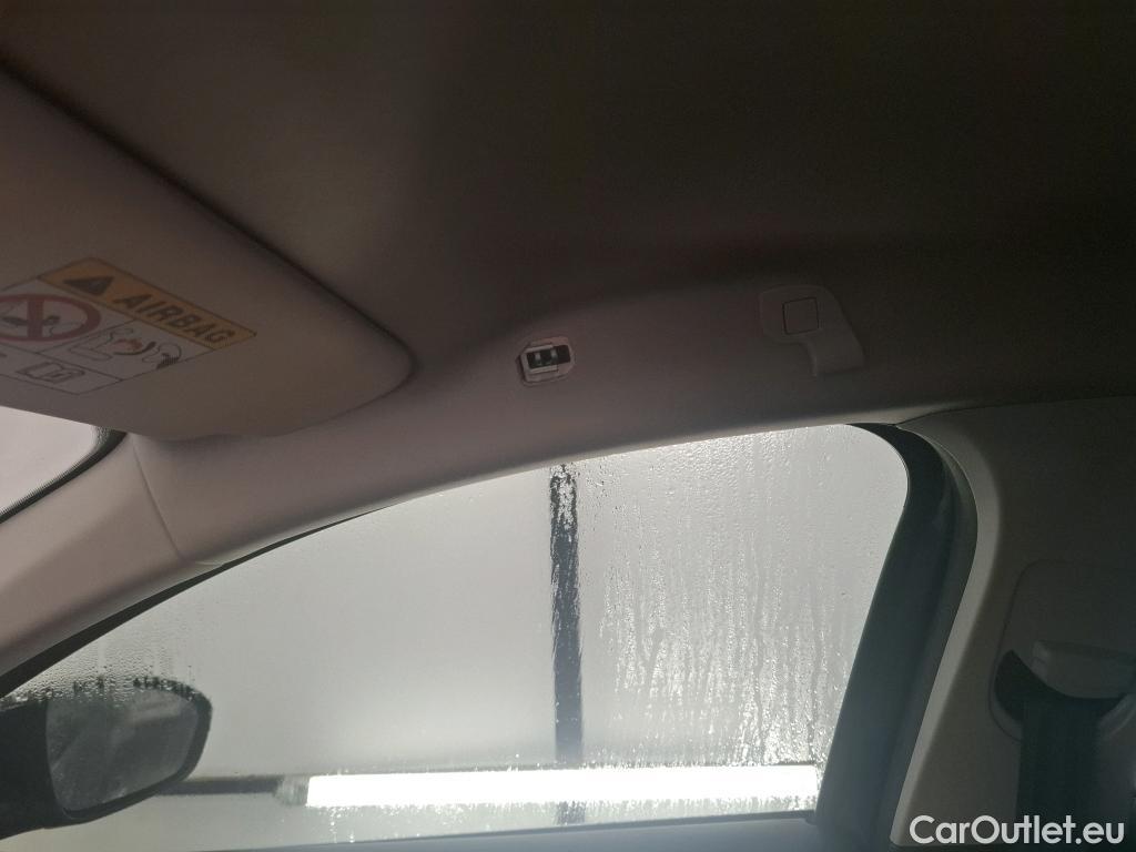  Renault  Megane  IV Berline 5pt. Limited 1.5 dCi 115CV BVM6 E6d #48