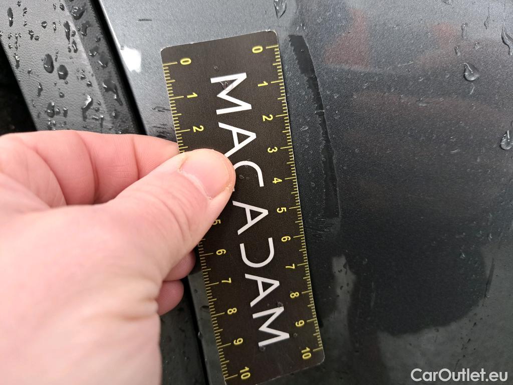  Volkswagen  Tiguan VOLKSWAGEN  / 2016 / 5P / SUV 2.0 TDI 150 DSG7 Carat Exclusive #9