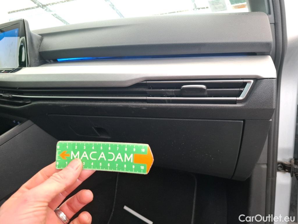  Volkswagen  Golf  VOLKSWAGEN / 2020 / 5P / Berline 2.0 TDI SCR 150 DSG7 Life Busi 1st #6