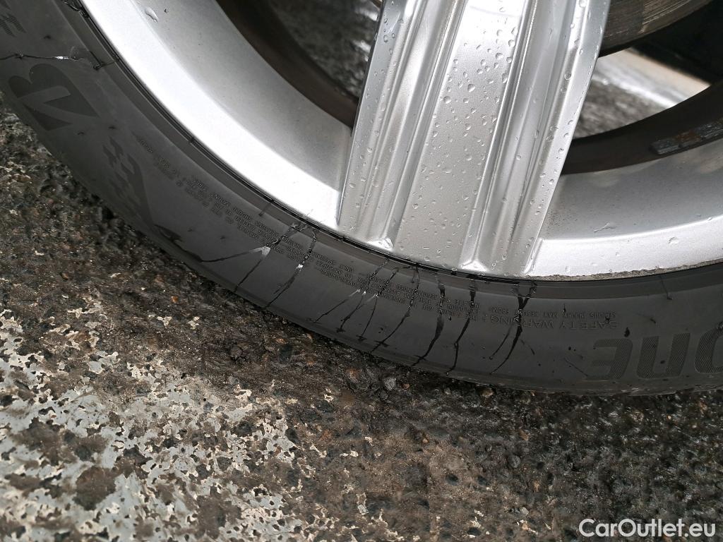  Volkswagen  Tiguan VOLKSWAGEN  / 2016 / 5P / SUV 2.0 TDI 150 DSG7 Carat Exclusive #35