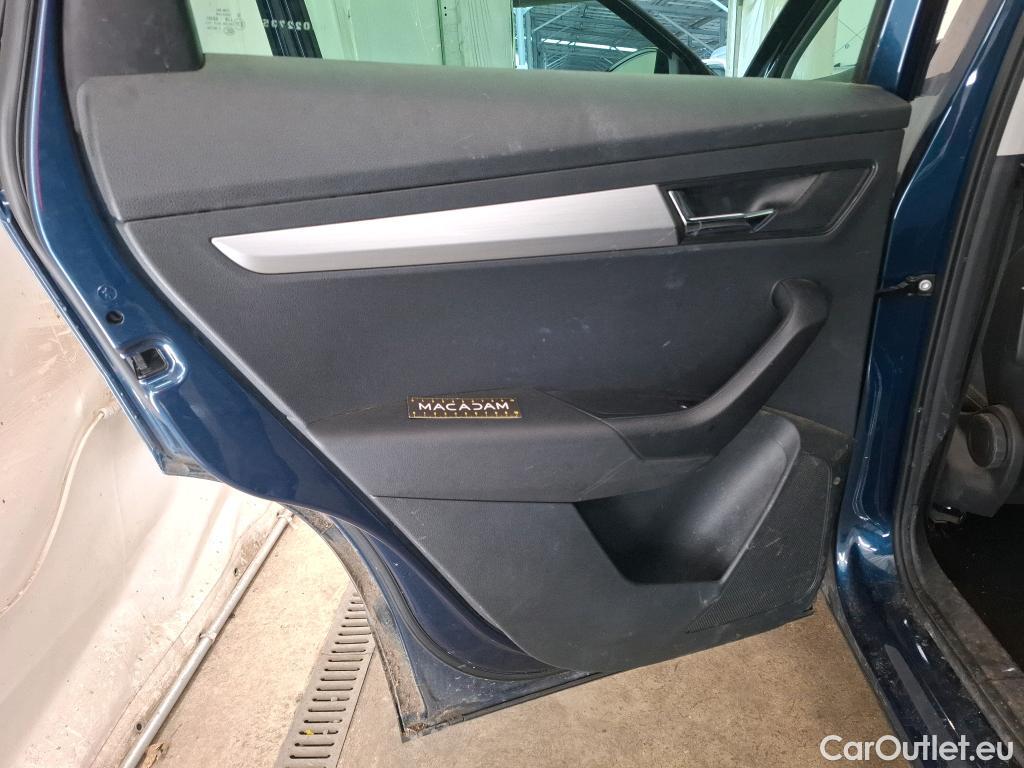  Skoda  Karoq SKODA  / 2017 / 5P / SUV 1.5 TSI ACT 150ch Ambition #21