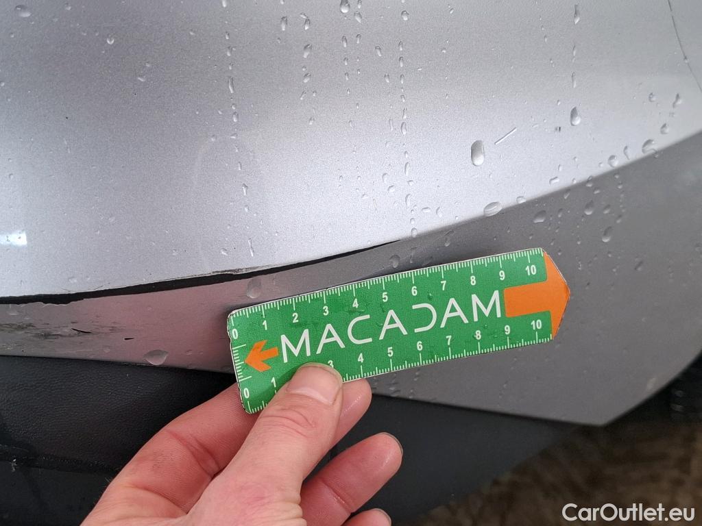  Volkswagen  Golf  VOLKSWAGEN / 2020 / 5P / Berline 2.0 TDI SCR 150 DSG7 Life Busi 1st #20