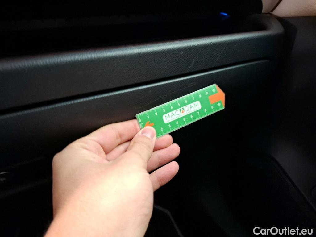  Toyota  RAV4 TOYOTA  Hybride / 2018 / 5P / SUV 2WD 218ch Lounge #10