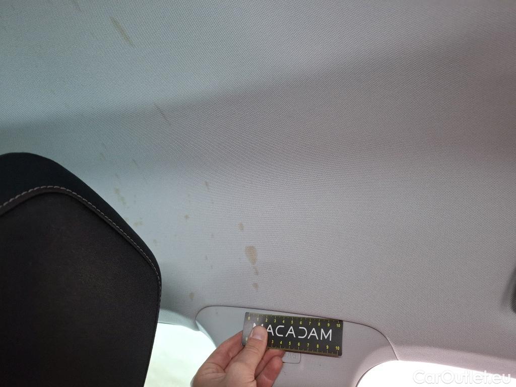  Skoda  Karoq SKODA  / 2017 / 5P / SUV 1.5 TSI ACT 150ch Ambition #11