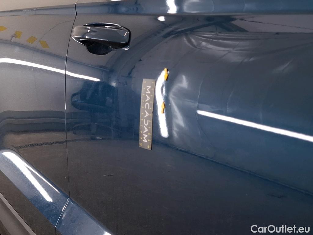  Skoda  Karoq SKODA  / 2017 / 5P / SUV 1.5 TSI ACT 150ch Ambition #43