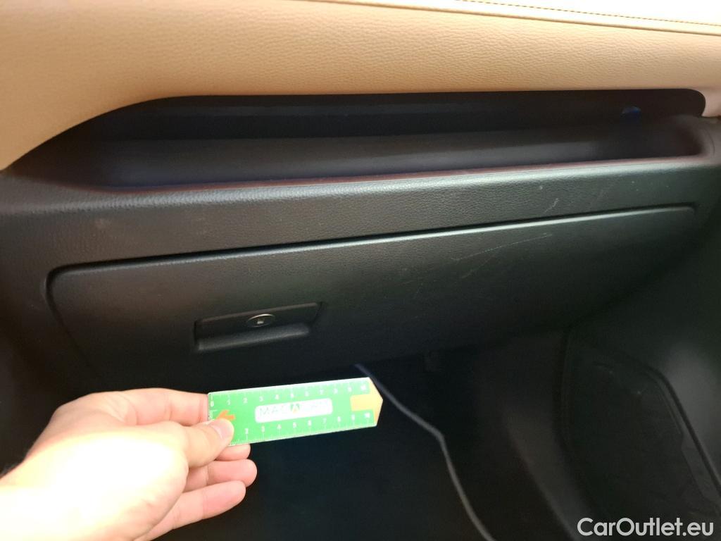  Toyota  RAV4 TOYOTA  Hybride / 2018 / 5P / SUV 2WD 218ch Lounge #9