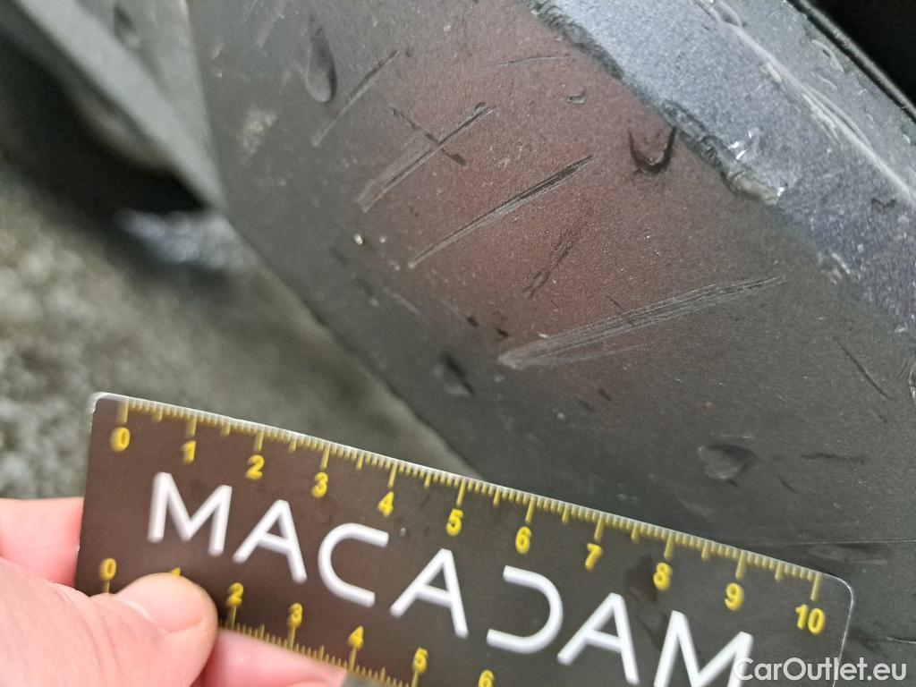  Volkswagen  Tiguan VOLKSWAGEN  / 2016 / 5P / SUV 2.0 TDI 150 DSG7 Carat Exclusive #13