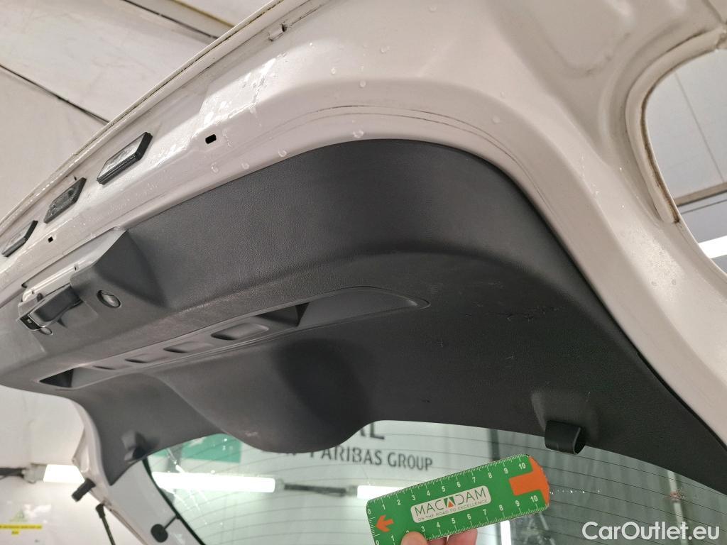  Citroen  C3  Société Feel 1.5 BlueHDI 100CV BVM6 E6dT #8