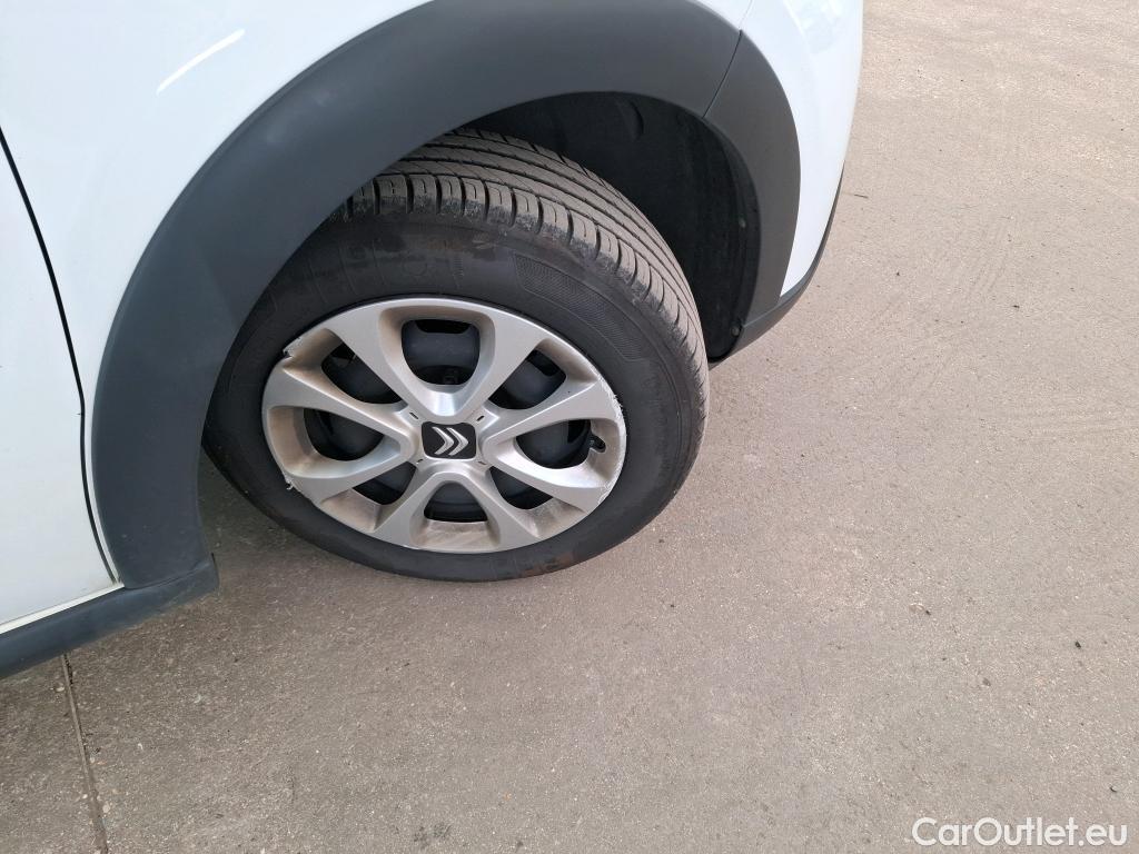  Citroen  C3 CITROEN  Société  2020  5P  Berline  VU BlueHDi 100 BVM6 Feel #1