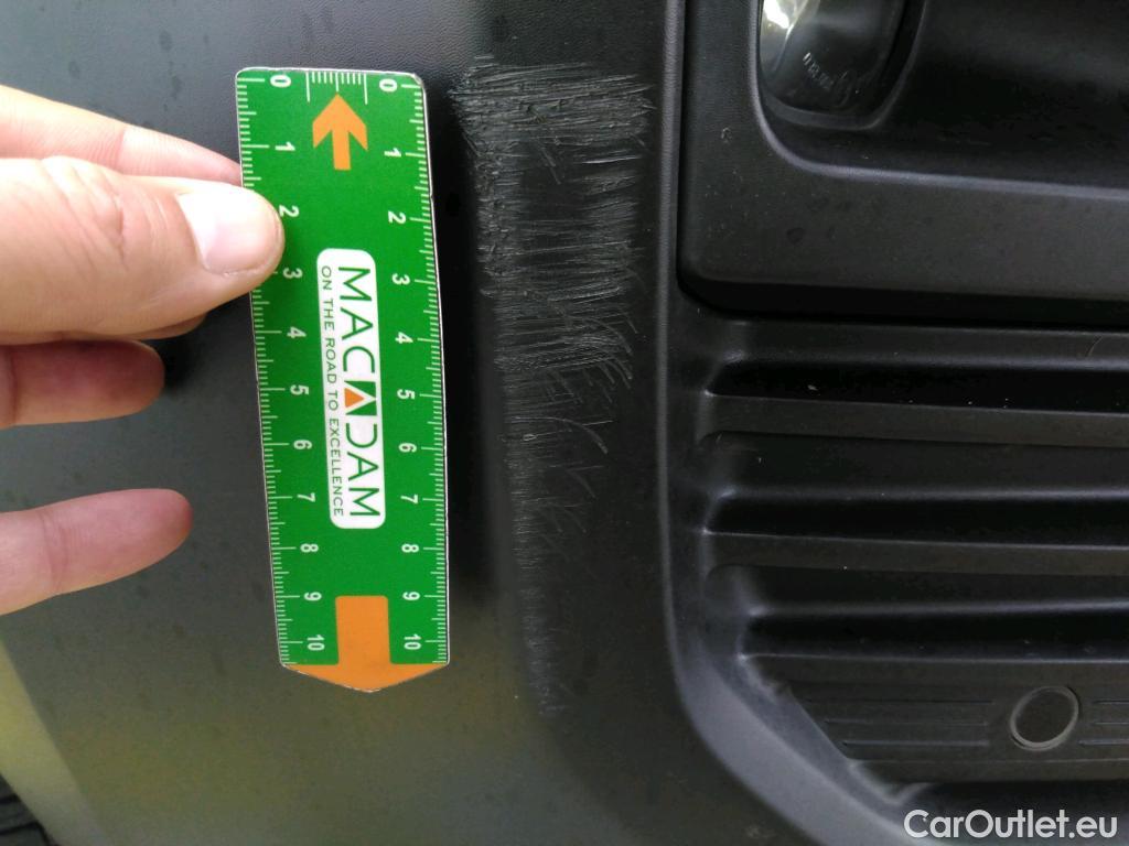  Citroen  Berlingo CITROEN  / 2018 / 4P / Fourgonnette M 1000kg PureTech 110 S&S BVM6 Driver #40