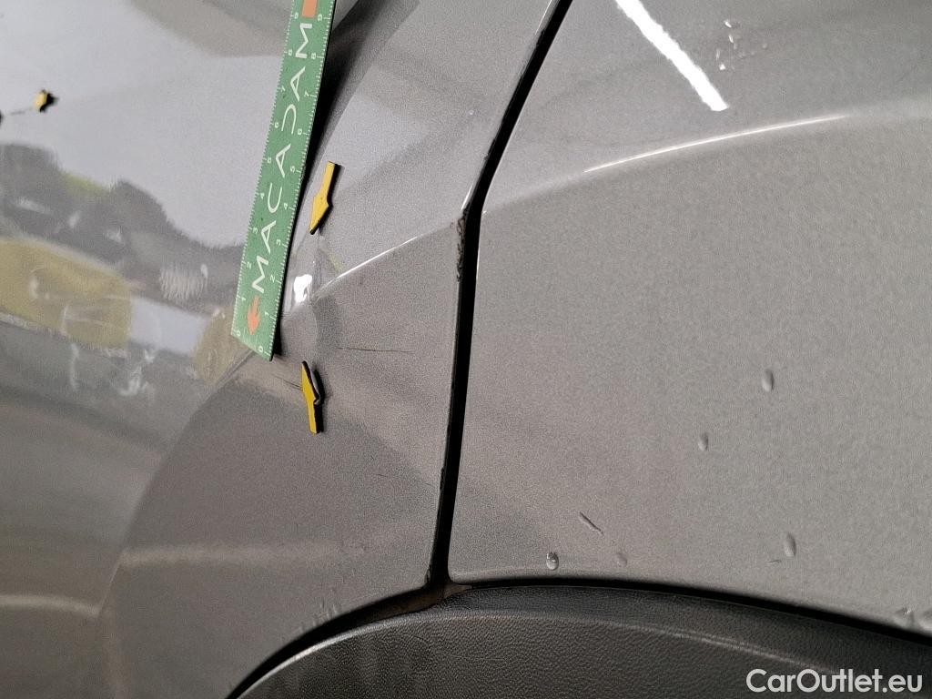  Volkswagen  Tiguan VOLKSWAGEN  Allspace / 2021 / 5P / SUV 2.0 TDI 150 DSG7 R-Line #8