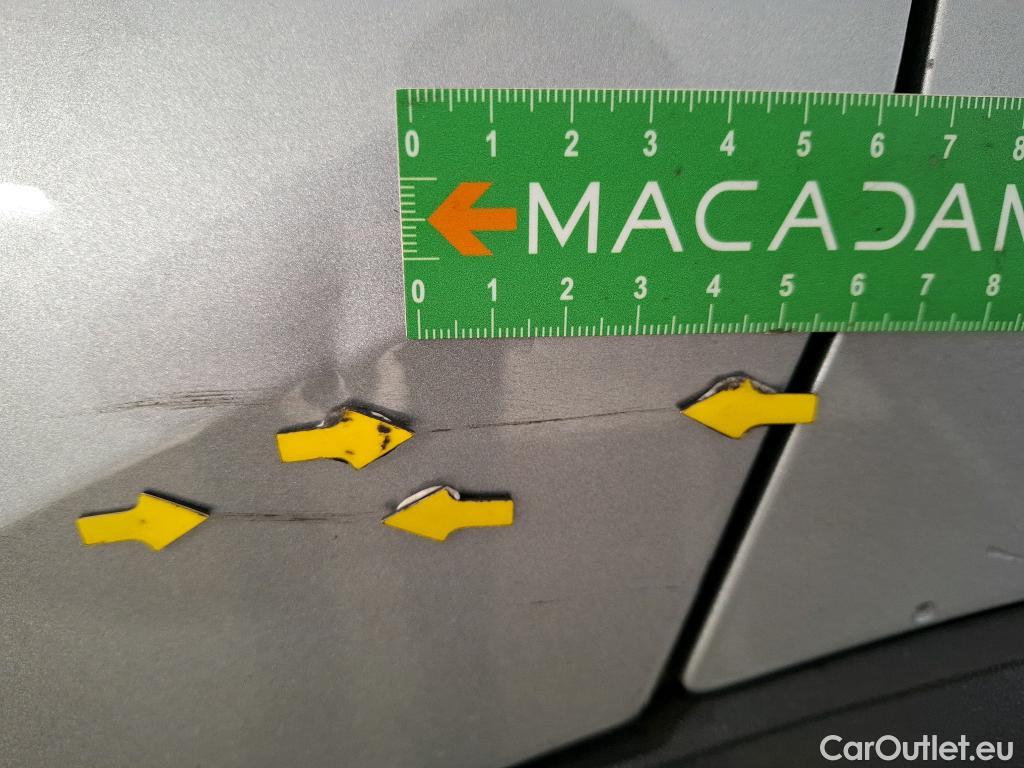  Volkswagen  Tiguan VOLKSWAGEN  Allspace / 2021 / 5P / SUV 2.0 TDI 150 DSG7 R-Line #14