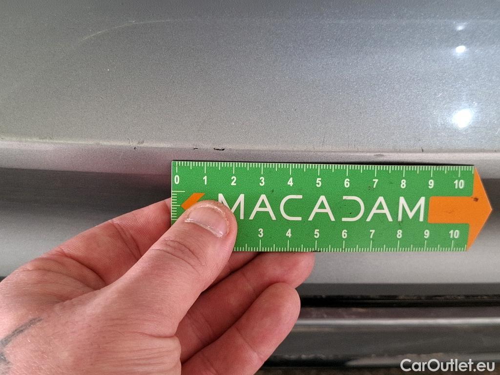  Volkswagen  Tiguan VOLKSWAGEN  Allspace / 2021 / 5P / SUV 2.0 TDI 150 DSG7 R-Line #25