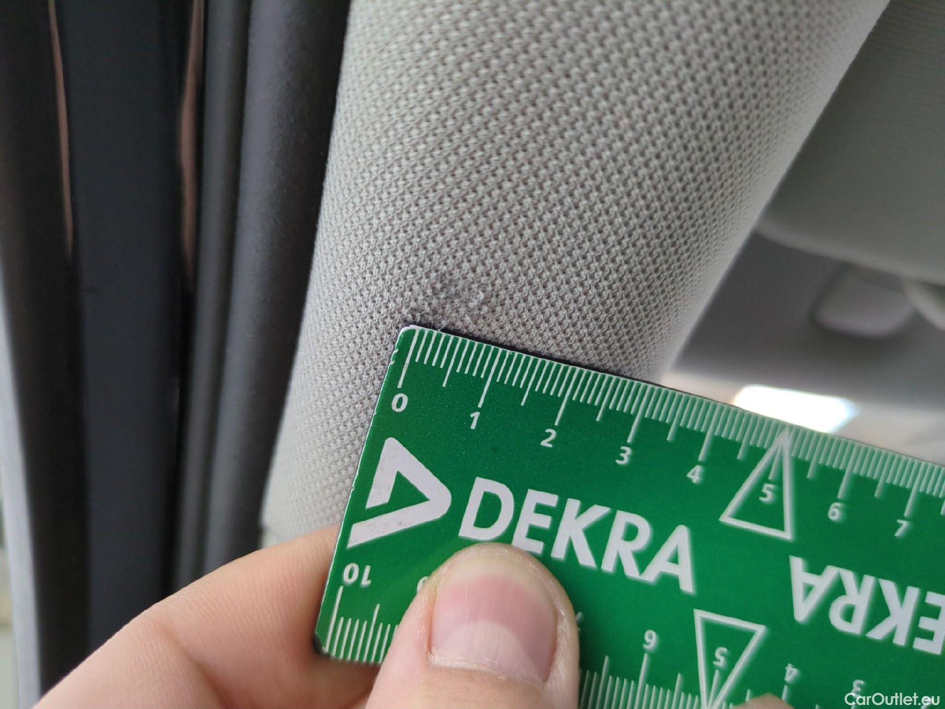  Volkswagen  Tiguan VOLKSWAGEN  / 2020 / 5P / SUV 2.0 TDI 150 DSG7 LIFE PLUS #1