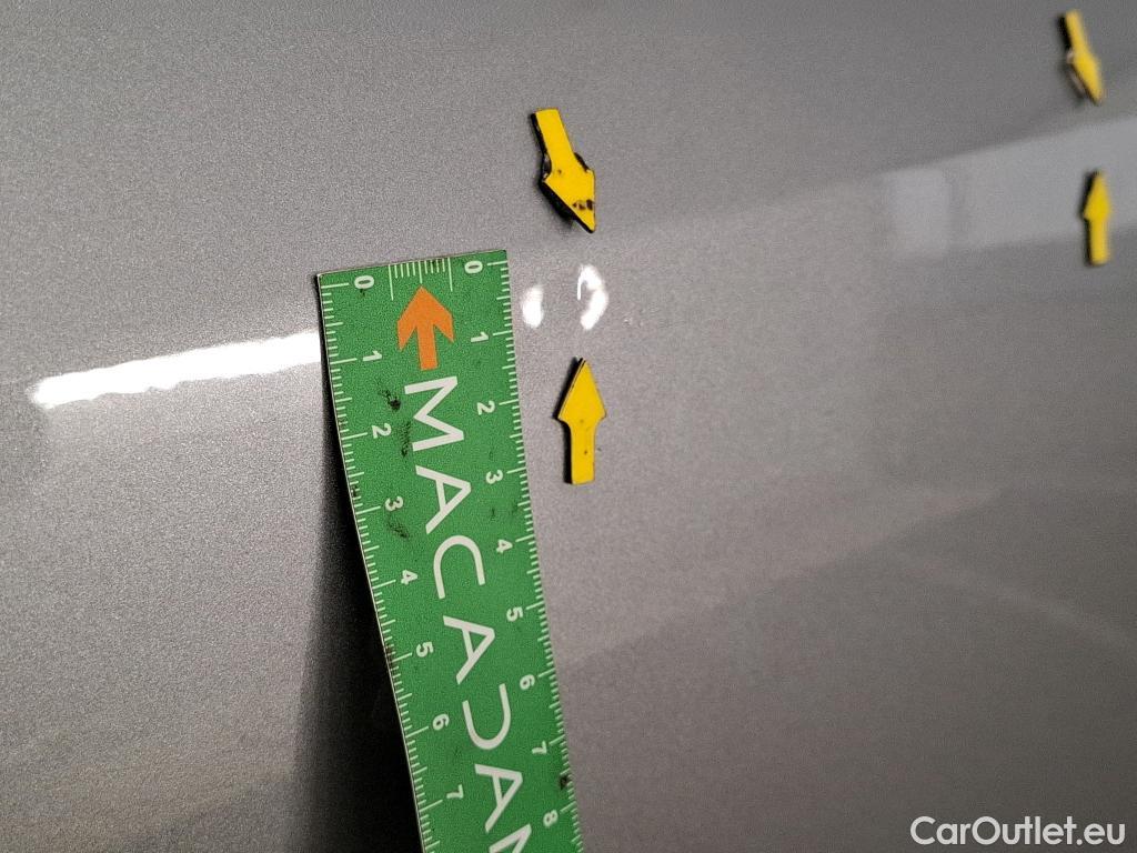  Volkswagen  Tiguan VOLKSWAGEN  Allspace / 2021 / 5P / SUV 2.0 TDI 150 DSG7 R-Line #57