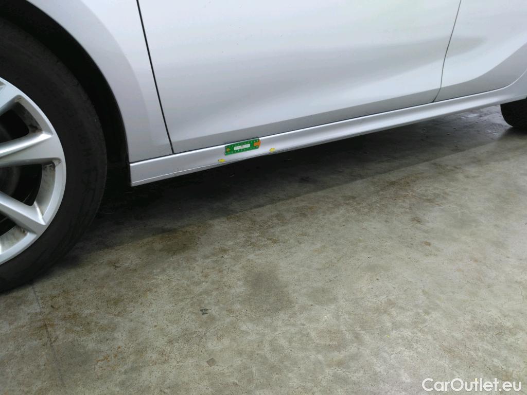  Opel  Corsa  F Elegance Business 1.2 Turbo 100CV BVM6 E6d / TRANSFO VP/VF #1