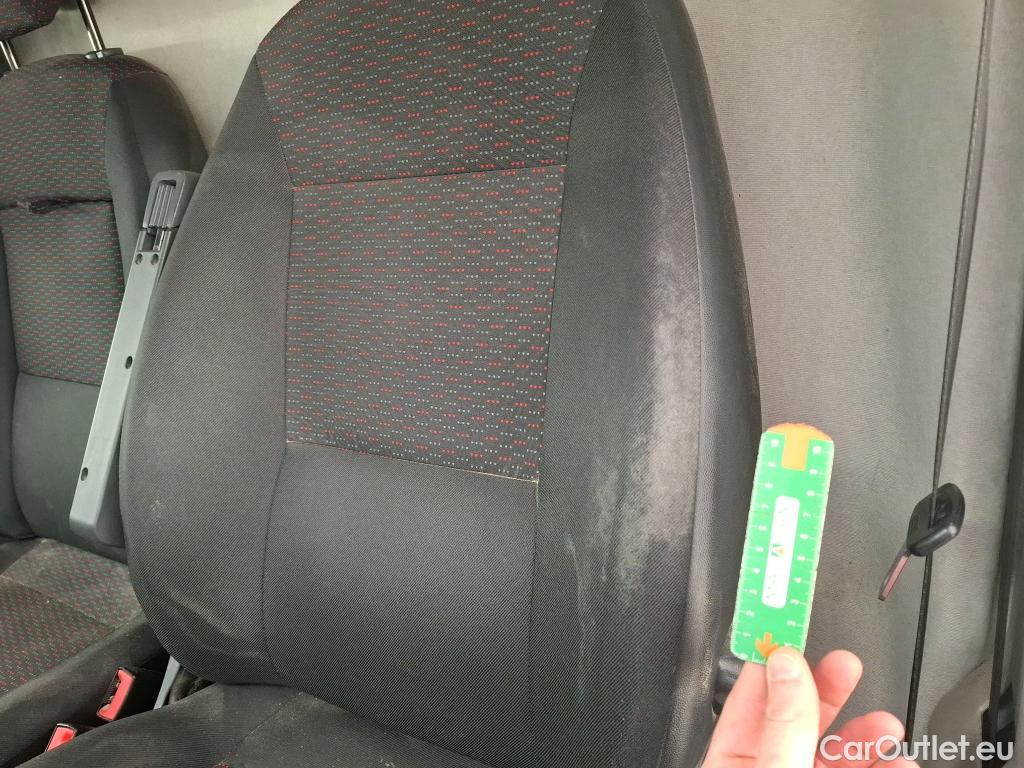  Citroen  Jumper  Fourgon 30 L1H1 Club BlueHDi 120 2.2 BlueHDi 120CV BVM6 E6d #38