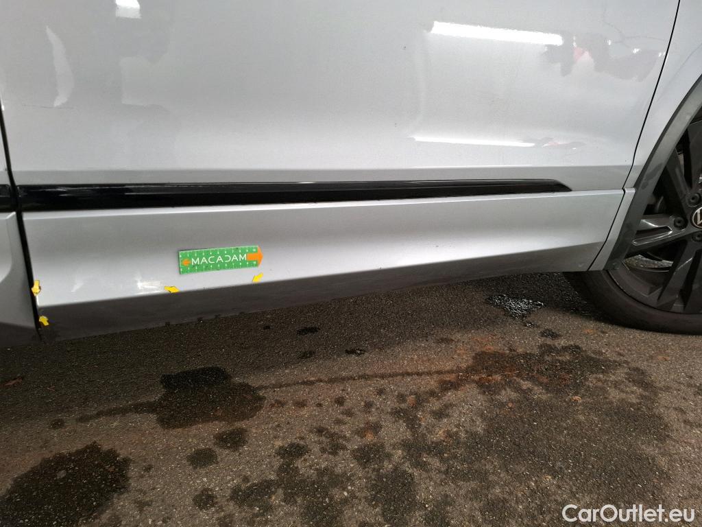  Volkswagen  Tiguan VOLKSWAGEN  Allspace / 2021 / 5P / SUV 2.0 TDI 150 DSG7 R-Line #80